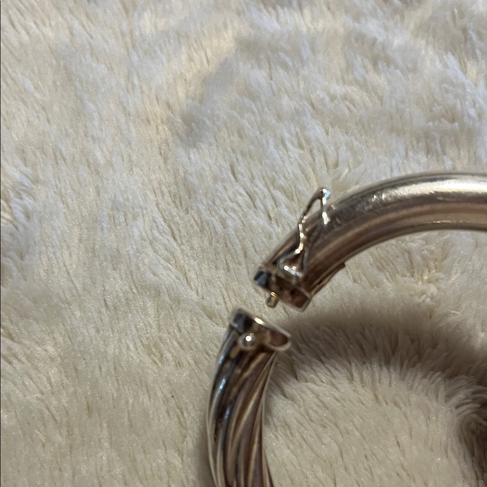 Classic Silver Twisted Cable Bangle Bracelet - image 2